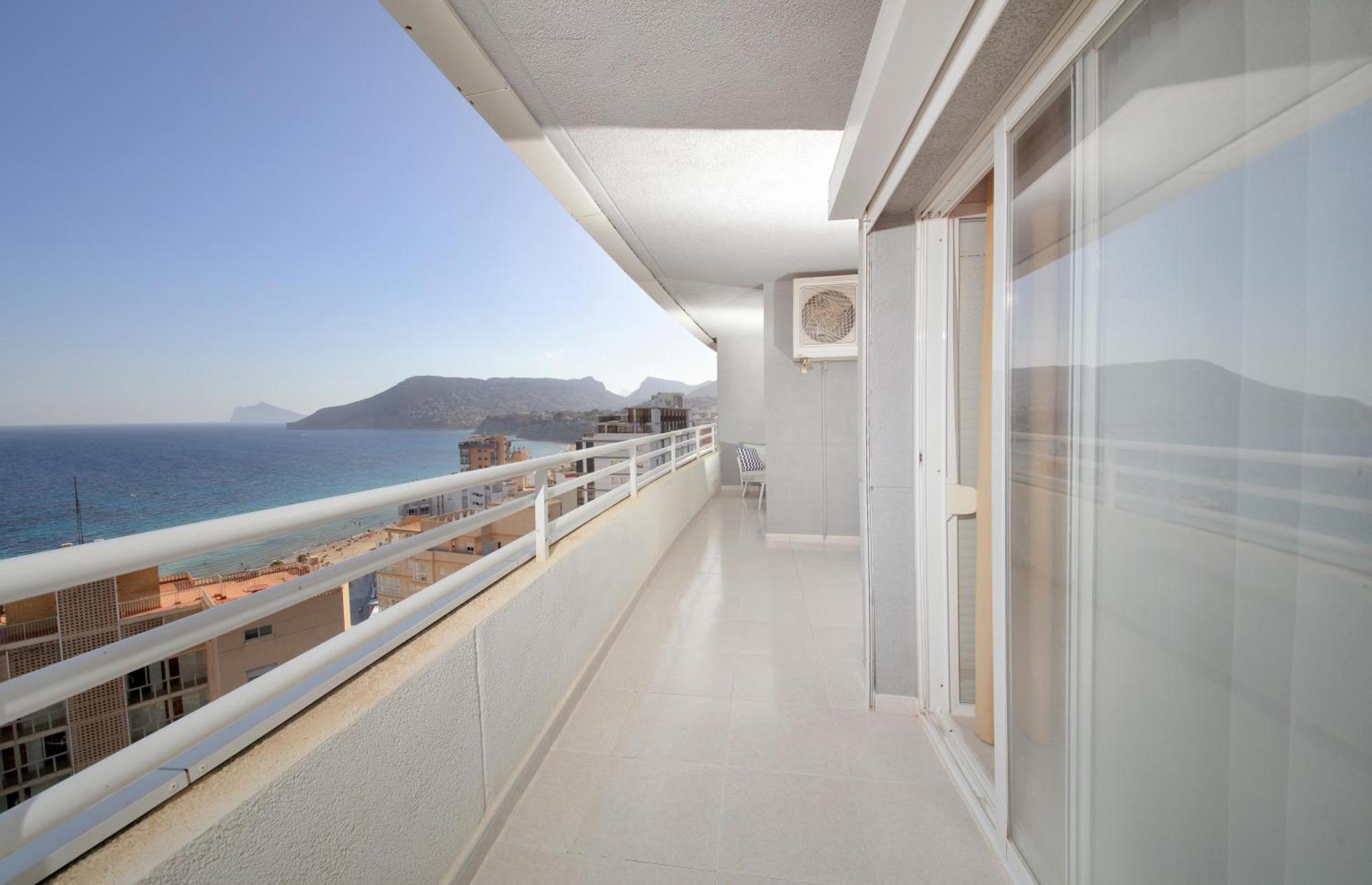 شقة Apartamento Con Vista Al Mar كاليبي المظهر الخارجي الصورة
